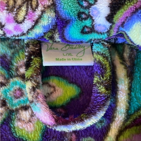 Vera Bradley Beautiful Plush Paisley Print Robe - Picture 3 of 5